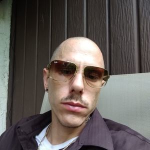 Meet your Posher, Travis